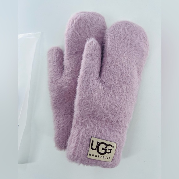 UGG Australia faux fur mittens rose quartz NEW - Picture 9 of 10